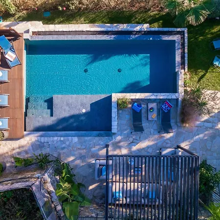 Villa Nel Blu 8, Emma
